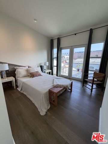 940 E 2ND Street 27, Los Angeles, CA 90012