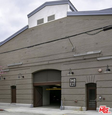 940 E 2ND Street 27, Los Angeles, CA 90012