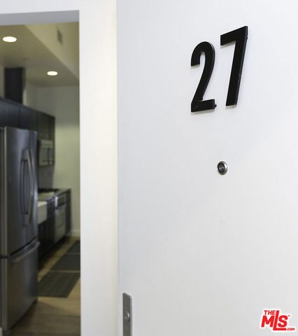 940 E 2ND Street 27, Los Angeles, CA 90012