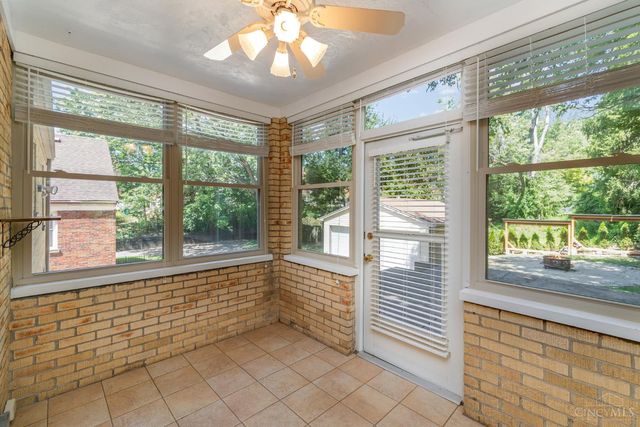 4136 St Lawrence Avenue, Cincinnati, OH 45205