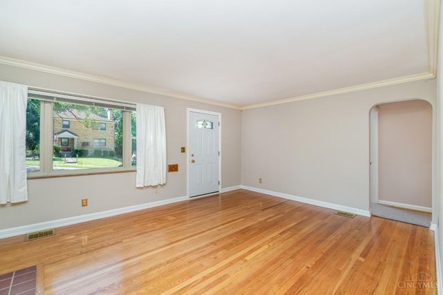4136 St Lawrence Avenue, Cincinnati, OH 45205