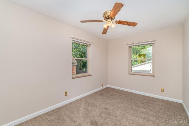 4136 St Lawrence Avenue, Cincinnati, OH 45205