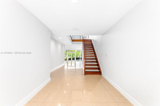 5990 Paradise Point Drive, Palmetto Bay, FL 33157