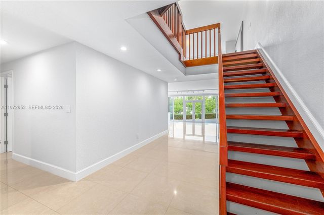 5990 Paradise Point Drive, Palmetto Bay, FL 33157