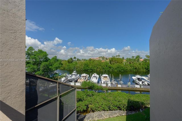 5990 Paradise Point Drive, Palmetto Bay, FL 33157