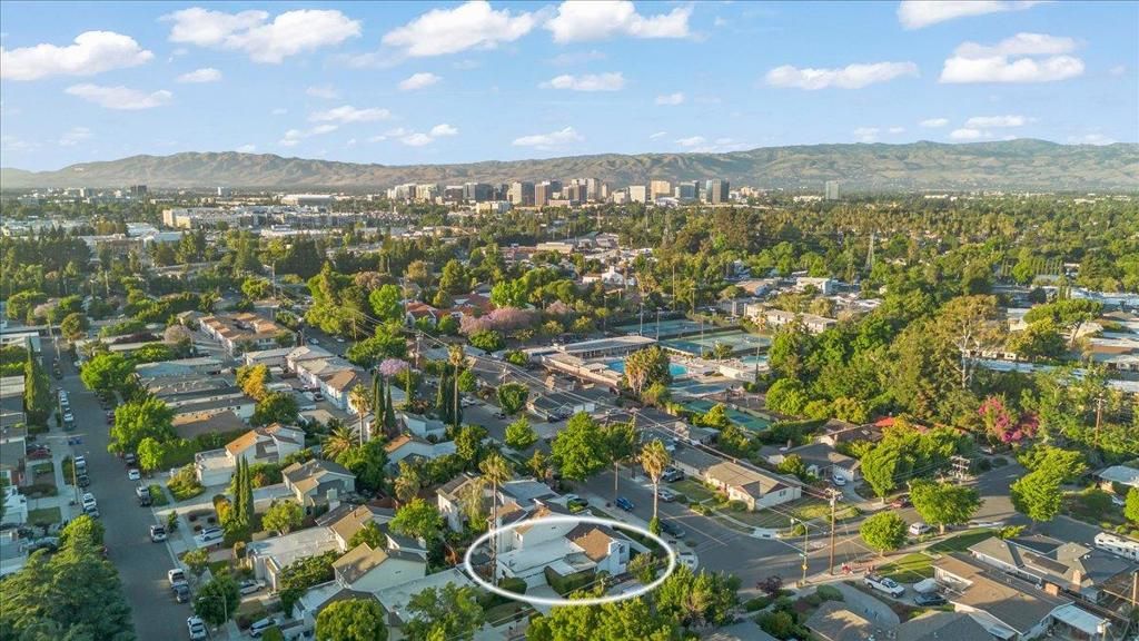 Image 33 of property listing at 945 Northrup Street, San Jose, CA 95126