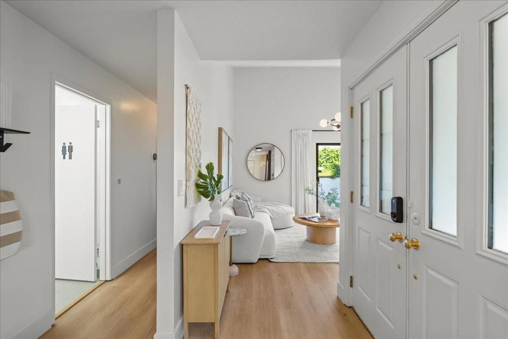 Image 9 of property listing at 945 Northrup Street, San Jose, CA 95126