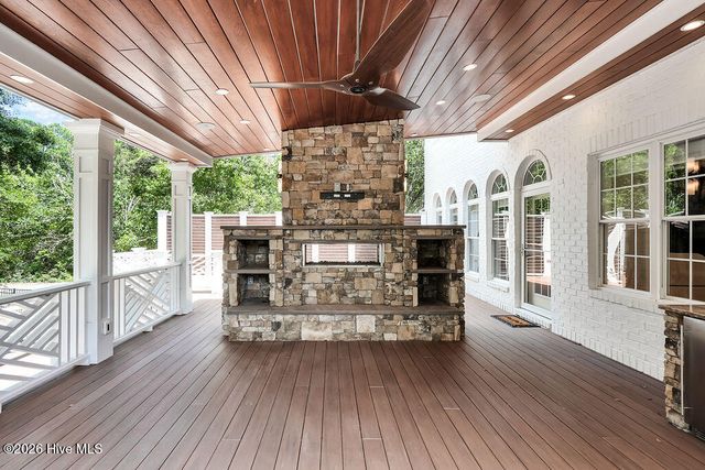 5617 Maxwell Place, Wilmington, NC 28409
