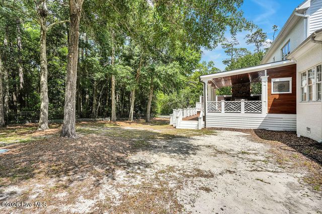 5617 Maxwell Place, Wilmington, NC 28409