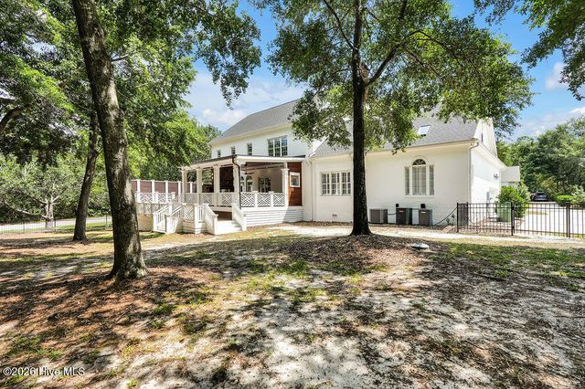 5617 Maxwell Place, Wilmington, NC 28409