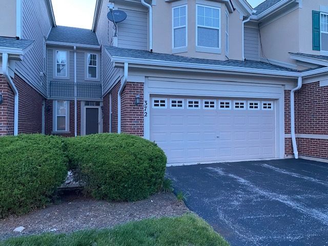 372 Pine Lake Circle, Vernon Hills, IL 60061