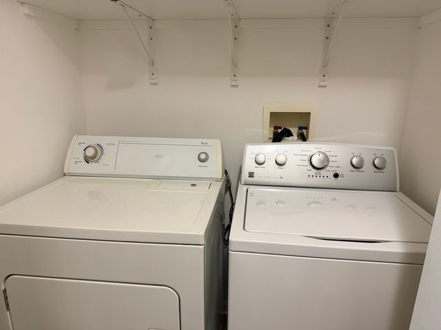 372 Pine Lake Circle, Vernon Hills, IL 60061