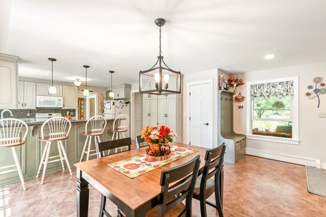 222 Littleworth Road, Madbury, NH 03823