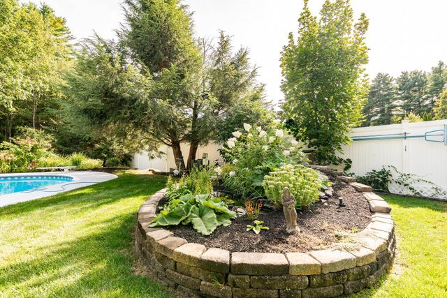 222 Littleworth Road, Madbury, NH 03823