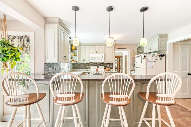 222 Littleworth Road, Madbury, NH 03823