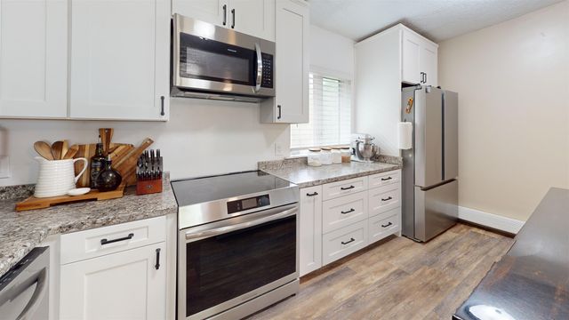 1107 BRUHN ROAD, Fairbanks, AK 99709