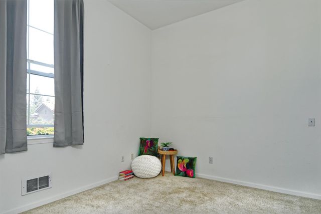 516 Martha Street 207, San Jose, CA 95112