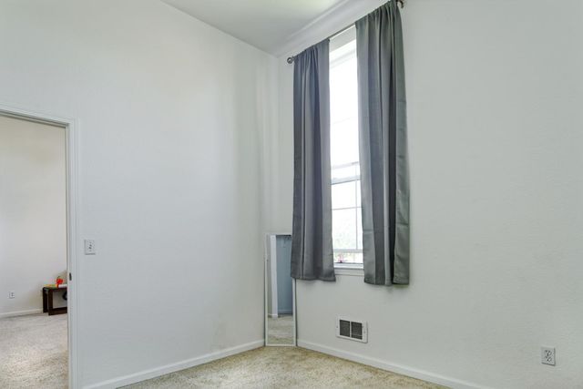 516 Martha Street 207, San Jose, CA 95112