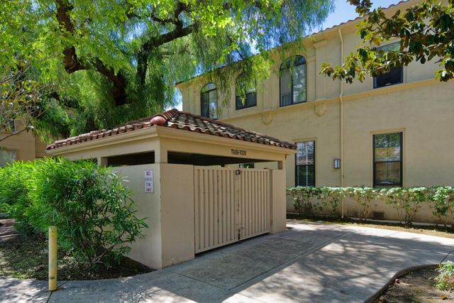 516 Martha Street 207, San Jose, CA 95112