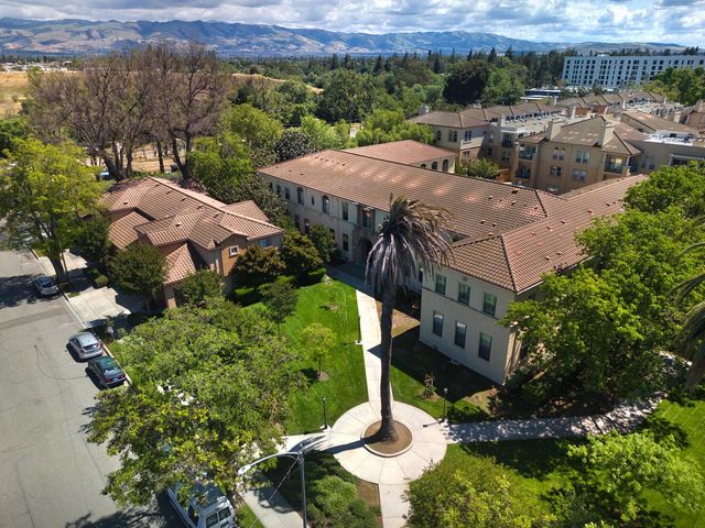 516 Martha Street 207, San Jose, CA 95112