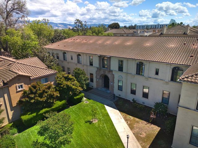 516 Martha Street 207, San Jose, CA 95112