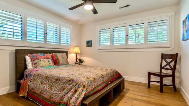 4025 Crondall Dr, Sacramento, CA 95864