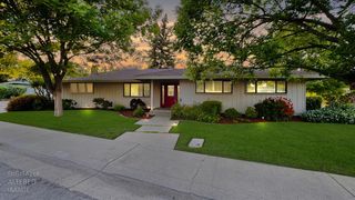 4025 Crondall Dr, Sacramento, CA 95864