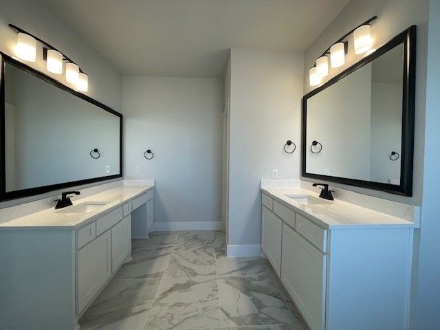 1609 Whisperwood Way, Midlothian, TX 76065