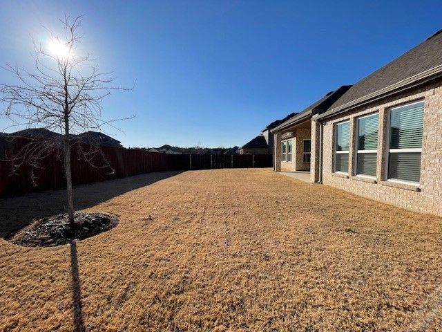 1609 Whisperwood Way, Midlothian, TX 76065