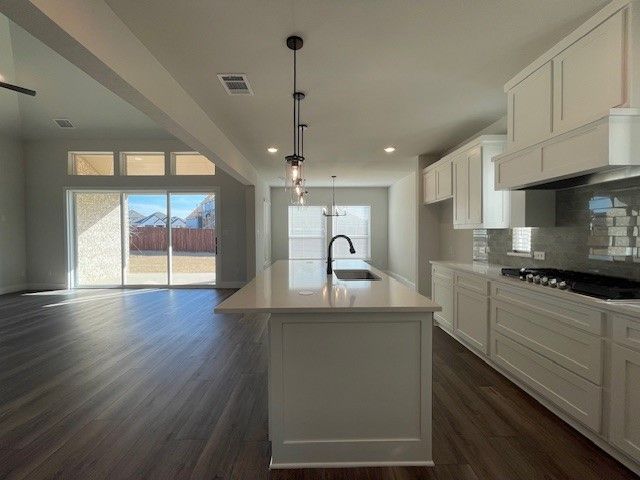 1609 Whisperwood Way, Midlothian, TX 76065