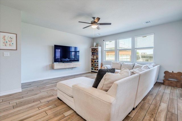 345 Silktassel WAY, Buda, TX 78610