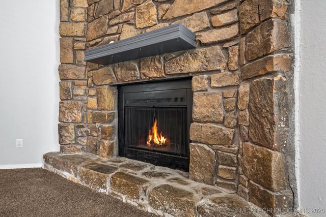 3026 W 68th Place S, Tulsa, OK 74132