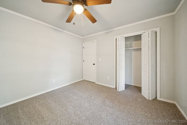 3026 W 68th Place S, Tulsa, OK 74132