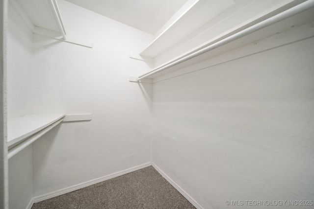 3026 W 68th Place S, Tulsa, OK 74132