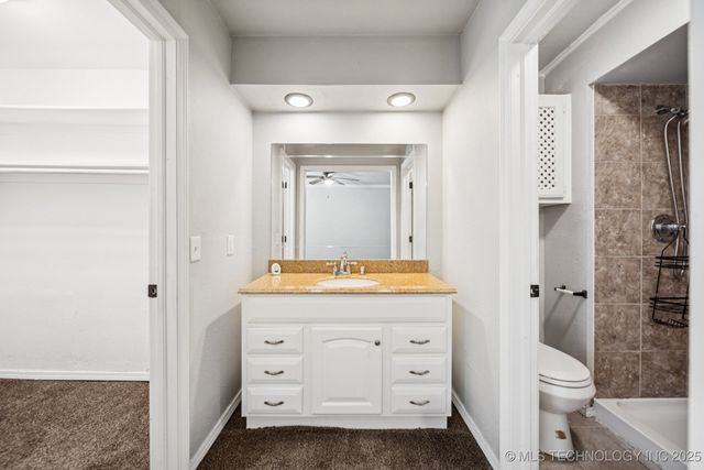 3026 W 68th Place S, Tulsa, OK 74132