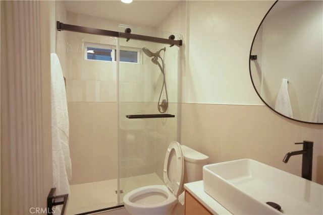 808 S Los Robles, Pasadena, CA 91106