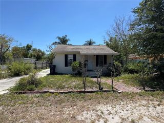 2414 W STATE STREET, Tampa, FL 33609