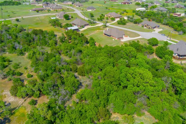 128 Deer Grove Trail, Azle, TX 76020