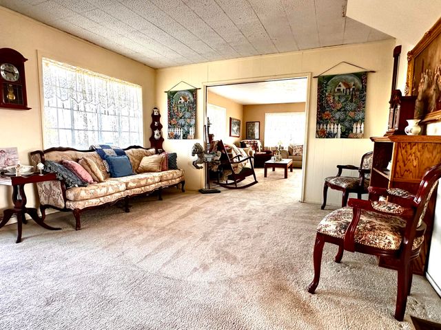 24470 60 Avenue, Ducor, CA 93218