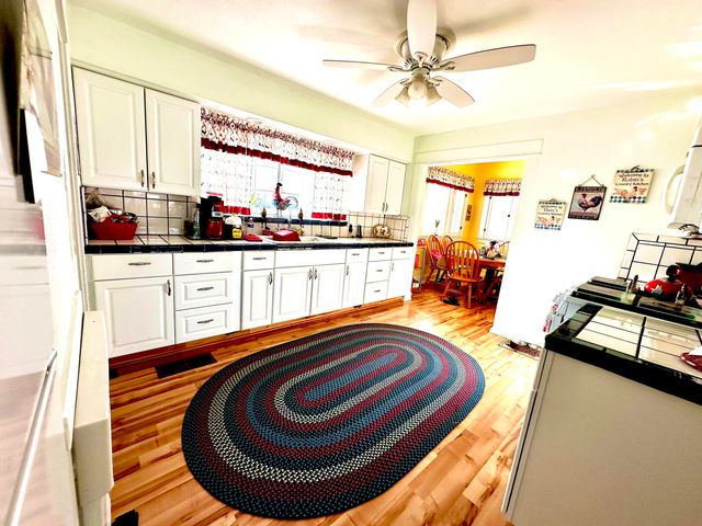 24470 60 Avenue, Ducor, CA 93218