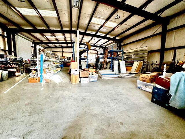 24470 60 Avenue, Ducor, CA 93218