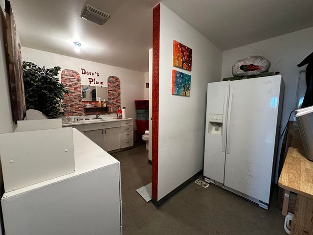 24470 60 Avenue, Ducor, CA 93218