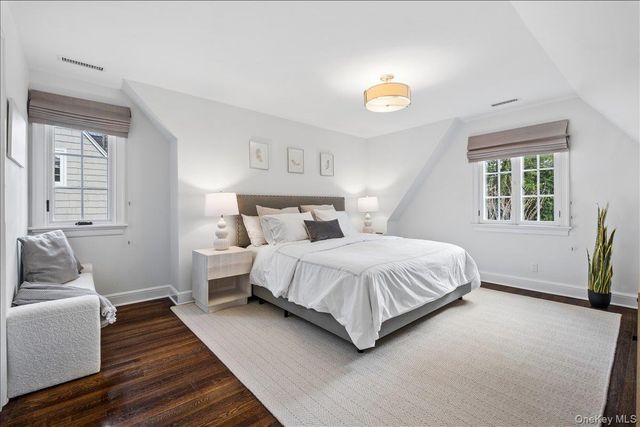 48 Vine Road, Larchmont, NY 10538