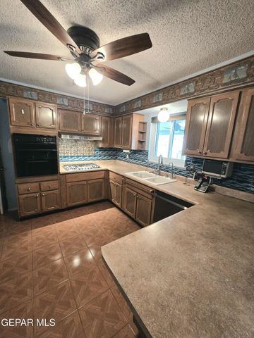 3004 WOODALL Street, El Paso, TX 79925