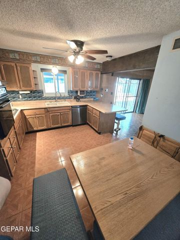 3004 WOODALL Street, El Paso, TX 79925