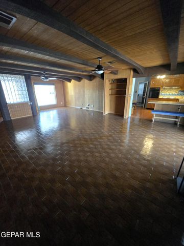 3004 WOODALL Street, El Paso, TX 79925