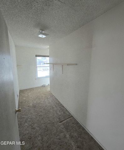 3004 WOODALL Street, El Paso, TX 79925