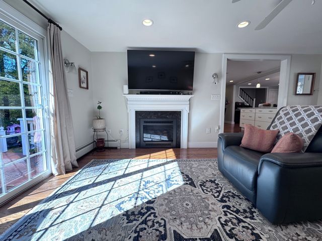 84 Nancy Ave, Dracut, MA 01826