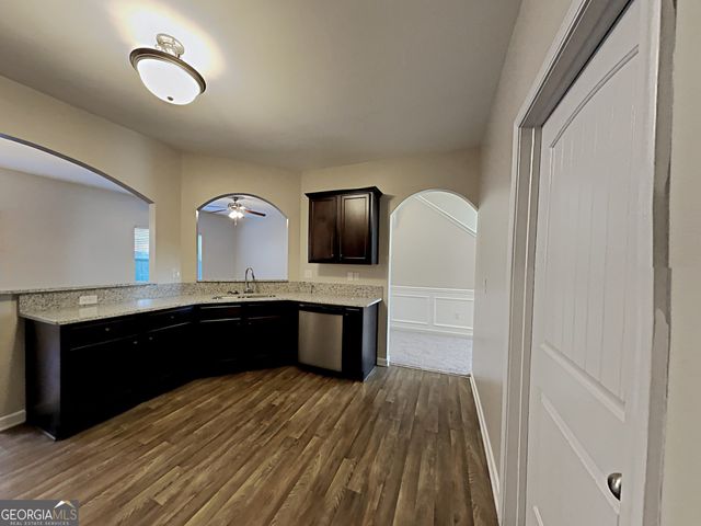 3144 Broadleaf Trail 9, Fairburn, GA 30213