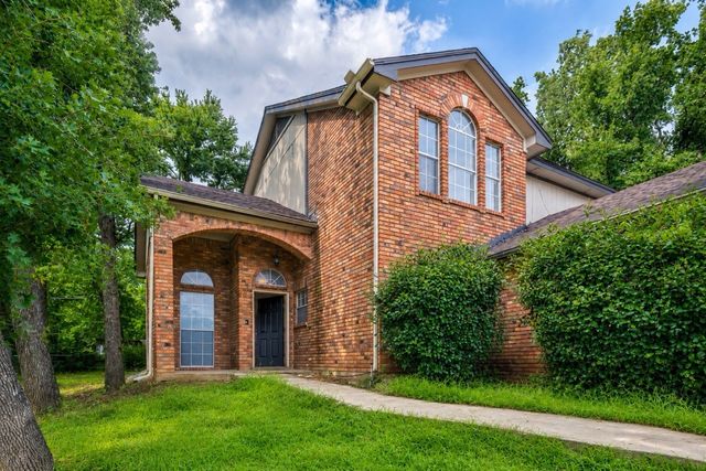 5112 Oak Gate Court, Arlington, TX 76016